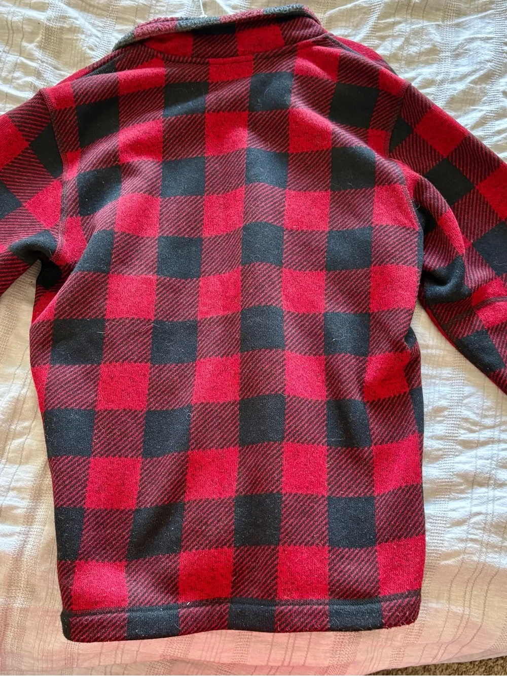 The North Face Men’s Red & Black Buffalo Plaid Quarter Zip Fleece Pullover
